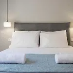 Central Spacious Apt Close To Port-Sites W/View 2