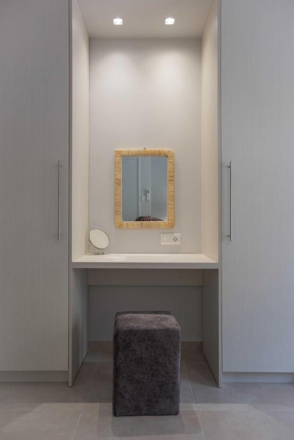 Spacious Close To Port-sites W/view 2 Appartement Héraklion