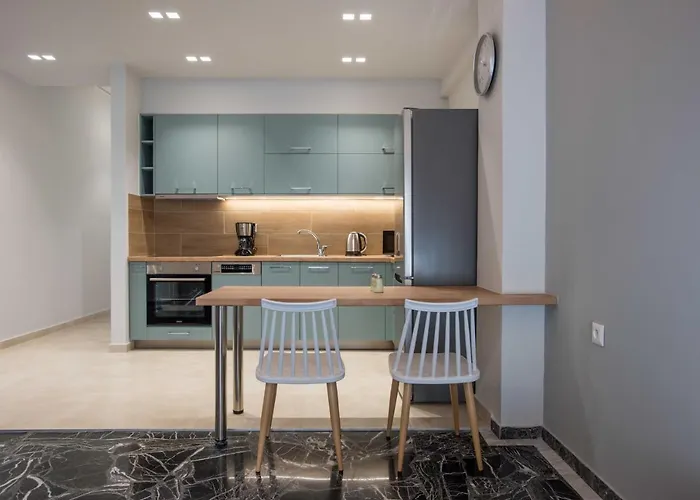 Central Spacious Apt Close To Port-Sites W/View 2
