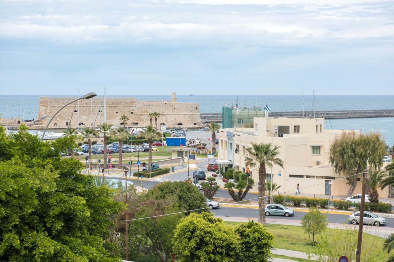 Spacious Close To Port-sites W/view 2 Iraklion
